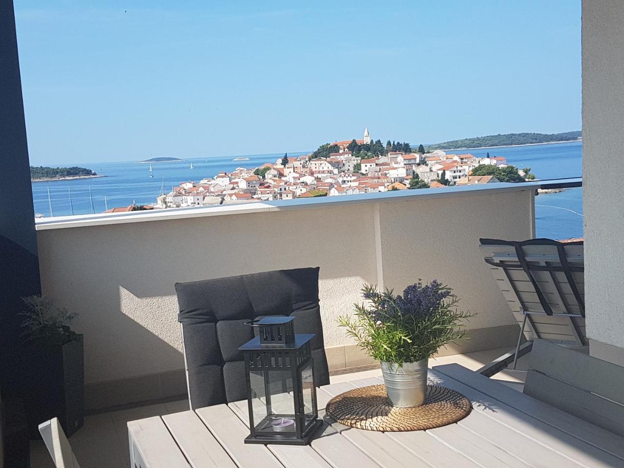 Apartments Zorka Primošten Екстериор снимка